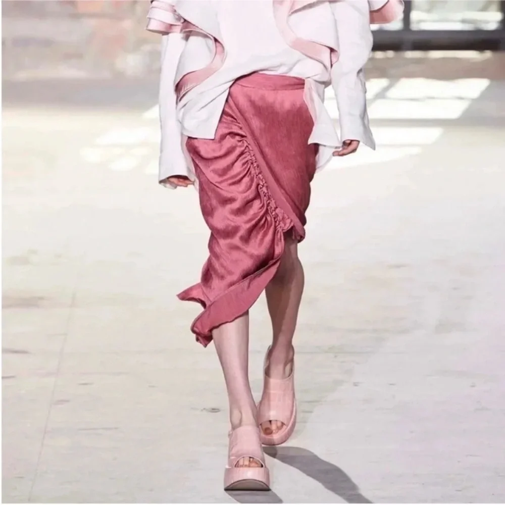 Elegant Mauve Maxi Skirt - Picture 4 of 6